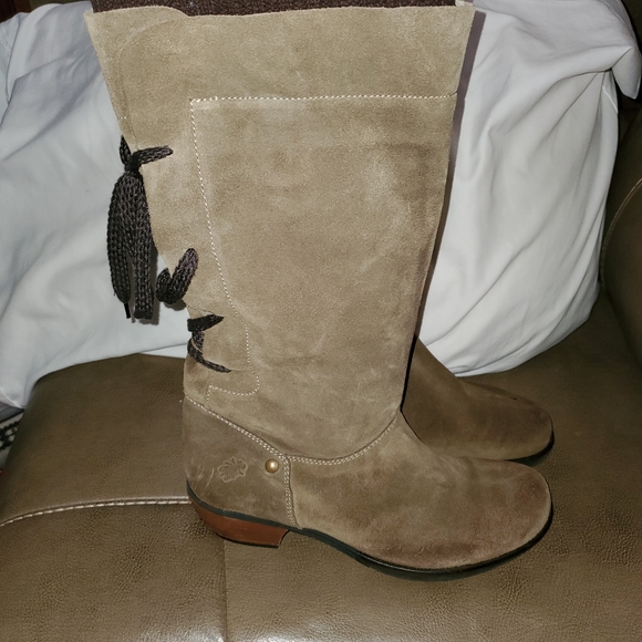 Fly London Shoes - RARE Fly london suade leather lace up boot